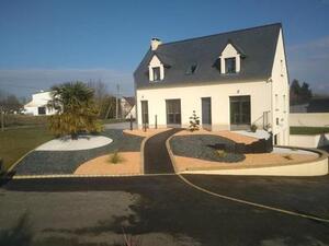 Façade mise en valeur - Saint James